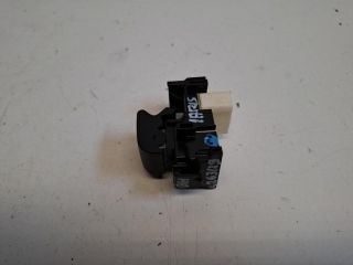 bontott TOYOTA YARIS Bal hátsó Ablakemelő Kapcsoló