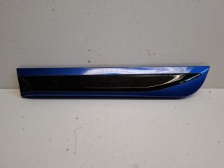 bontott TOYOTA YARIS Bal hátsó Ajtó Díszléc