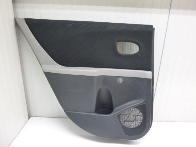 bontott TOYOTA YARIS Bal hátsó Ajtó Kárpit