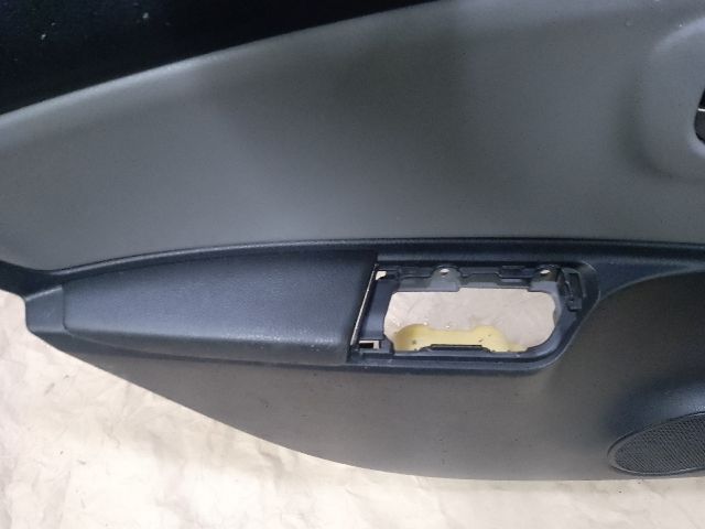 bontott TOYOTA YARIS Bal hátsó Ajtó Kárpit