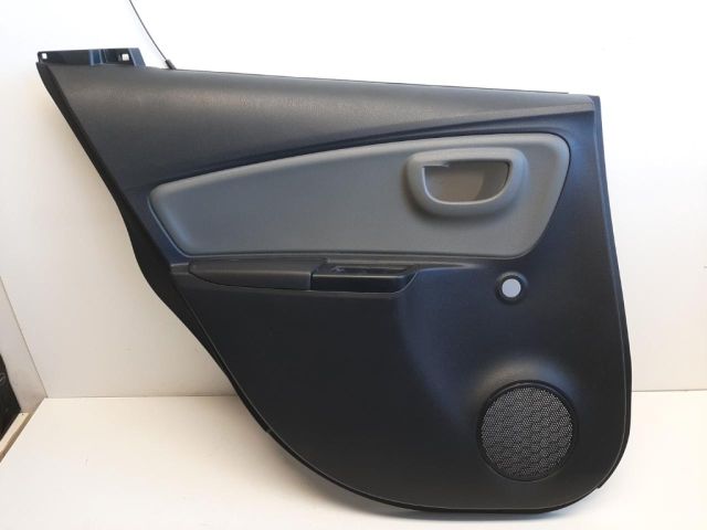 bontott TOYOTA YARIS Bal hátsó Ajtó Kárpit