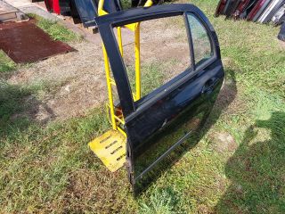 bontott TOYOTA YARIS Bal hátsó Ajtó (Részeivel)