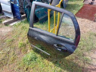 bontott TOYOTA YARIS Bal hátsó Ajtó (Részeivel)