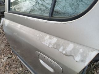 bontott TOYOTA YARIS Bal hátsó Ajtó (Üres lemez)