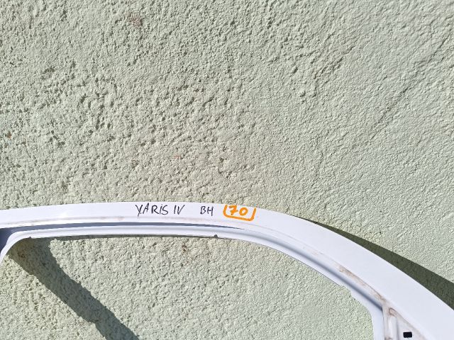 bontott TOYOTA YARIS Bal hátsó Ajtó (Üres lemez)