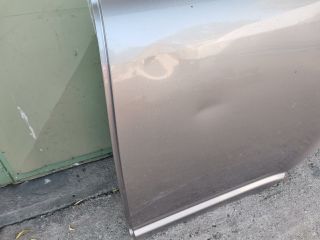 bontott TOYOTA YARIS Bal hátsó Ajtó (Üres lemez)