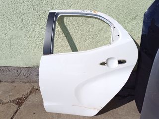 bontott TOYOTA YARIS Bal hátsó Ajtó (Üres lemez)