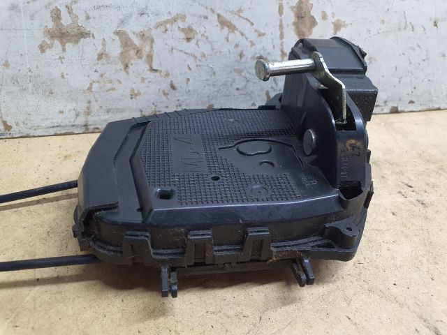 bontott TOYOTA YARIS Bal hátsó Ajtózár