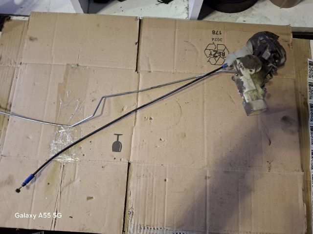 bontott TOYOTA YARIS Bal hátsó Ajtózár