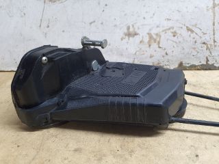 bontott TOYOTA YARIS Bal hátsó Ajtózár