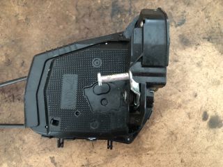 bontott TOYOTA YARIS Bal hátsó Ajtózár