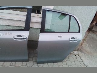 bontott TOYOTA YARIS Bal hátsó Ajtózár