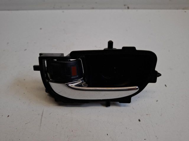 bontott TOYOTA YARIS Bal hátsó Belső Kilincs