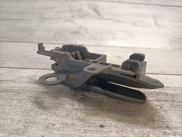 bontott TOYOTA YARIS Bal hátsó Belső Kilincs