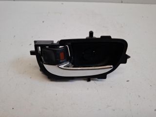 bontott TOYOTA YARIS Bal hátsó Belső Kilincs