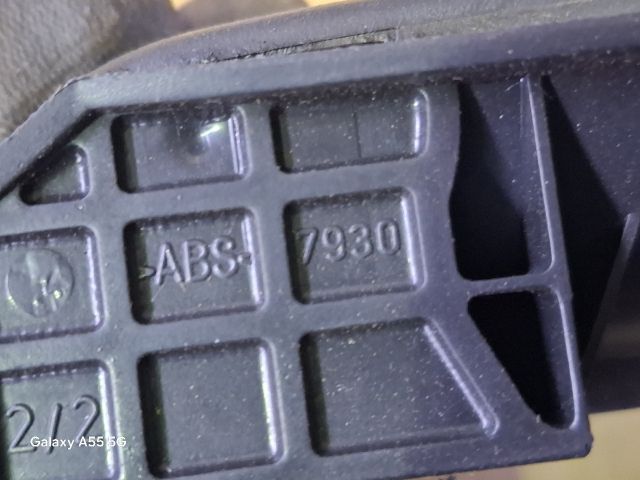 bontott TOYOTA YARIS Bal hátsó Belső Kilincs