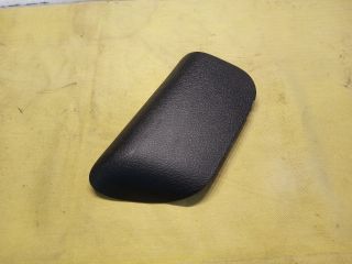 bontott TOYOTA YARIS Bal hátsó Csomagtér Burkolat (Műanyag)