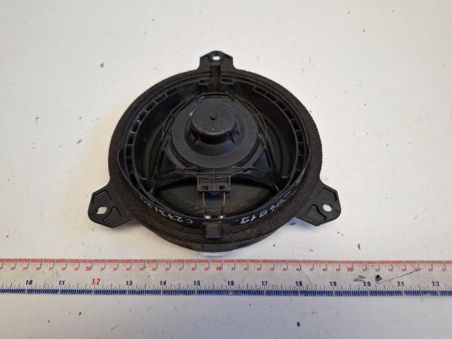 bontott TOYOTA YARIS Bal hátsó Hangszóró