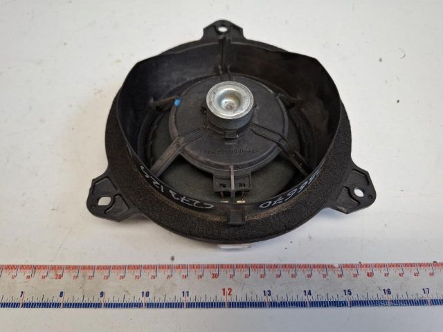 bontott TOYOTA YARIS Bal hátsó Hangszóró