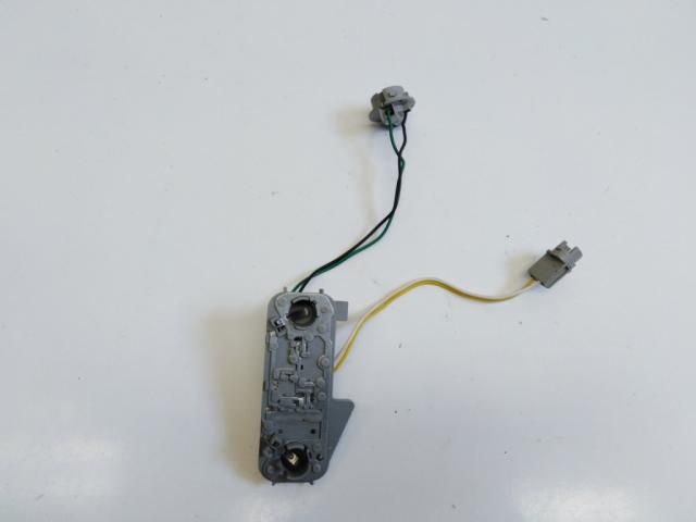 bontott TOYOTA YARIS Bal Hátsó Lámpa Foglalat