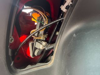 bontott TOYOTA YARIS Bal Hátsó Lámpa