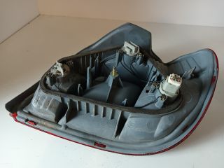 bontott TOYOTA YARIS Bal Hátsó Lámpa