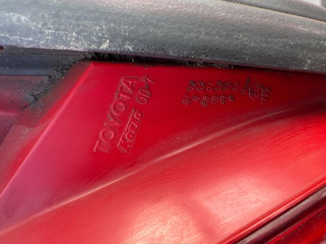 bontott TOYOTA YARIS Bal Hátsó Lámpa