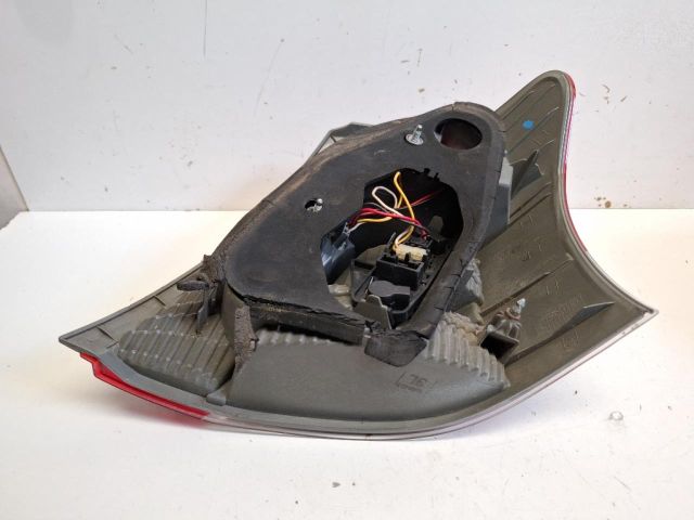 bontott TOYOTA YARIS Bal Hátsó Lámpa