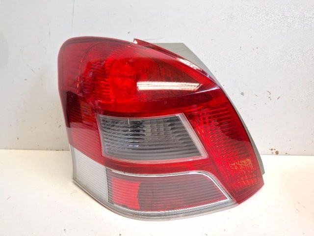 bontott TOYOTA YARIS Bal Hátsó Lámpa