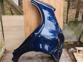 bontott TOYOTA YARIS Bal hátsó Negyed Karosszéria Csomag