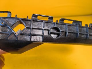 bontott TOYOTA YARIS Bal hátsó Oldal Lökhárító Tartó (Műanyag)