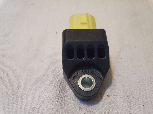 bontott TOYOTA YARIS Bal hátsó Oldal Ütközés Érzékelő