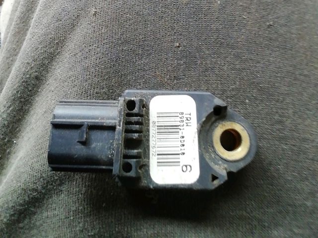 bontott TOYOTA YARIS Bal hátsó Oldal Ütközés Érzékelő