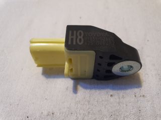 bontott TOYOTA YARIS Bal hátsó Oldal Ütközés Érzékelő