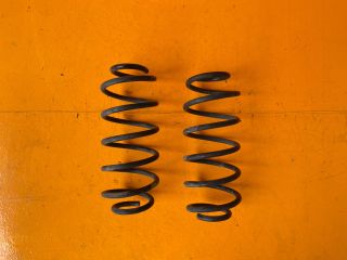 bontott TOYOTA YARIS Bal hátsó Rugó