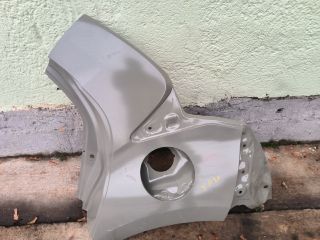 bontott TOYOTA YARIS Bal hátsó Sárvédő