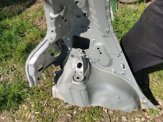 bontott TOYOTA YARIS Bal hátsó Sárvédő