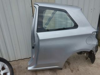 bontott TOYOTA YARIS Bal hátsó Sárvédő