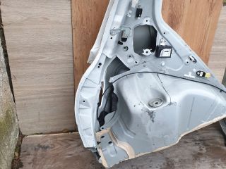 bontott TOYOTA YARIS Bal hátsó Sárvédő