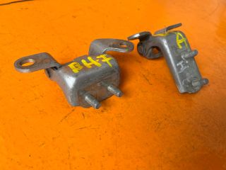 bontott TOYOTA YARIS Bal hátsó Zsanér