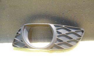 bontott TOYOTA YARIS Bal Ködfényszóró Lámpakeret