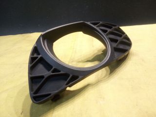 bontott TOYOTA YARIS Bal Ködfényszóró Lámpakeret