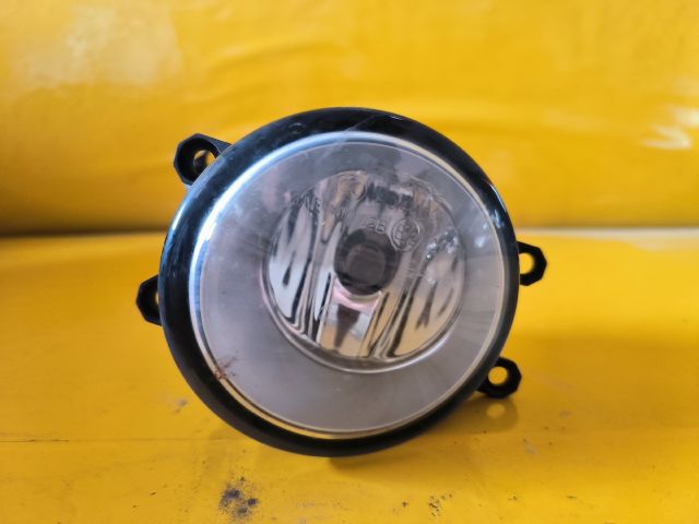 bontott TOYOTA YARIS Bal Ködfényszóró