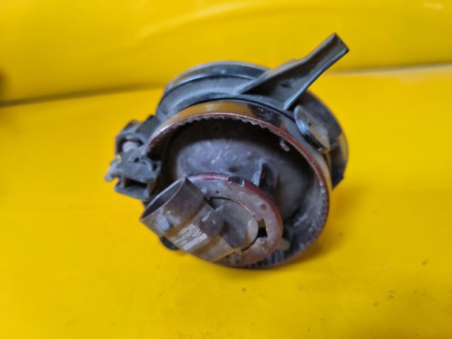 bontott TOYOTA YARIS Bal Ködfényszóró