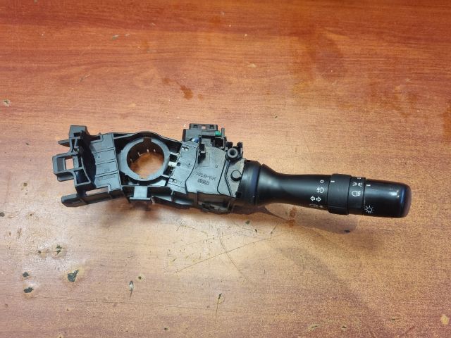 bontott TOYOTA YARIS Bal Kormánykapcsoló Irányjelző