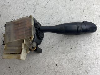 bontott TOYOTA YARIS Bal Kormánykapcsoló Irányjelző