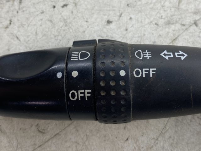 bontott TOYOTA YARIS Bal Kormánykapcsoló Irányjelző