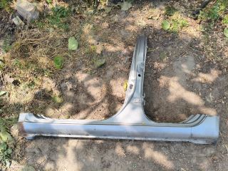 bontott TOYOTA YARIS Bal Küszöb