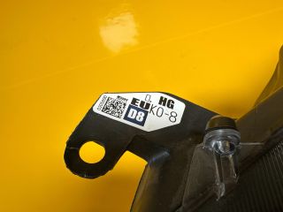 bontott TOYOTA YARIS Bal Ledes Fényszóró