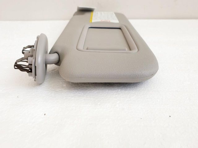 bontott TOYOTA YARIS Bal Napellenző